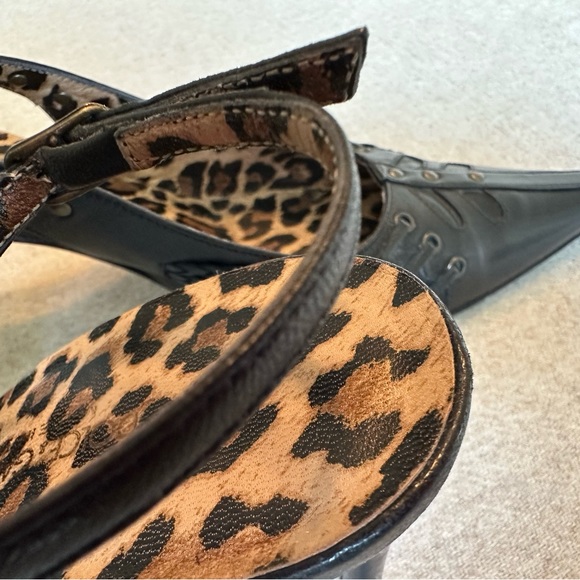 Dolce and Gabbana, Black Strappy Heels with Studs. size 7.5/size 37 Gorgeous! - Picture 15 of 16